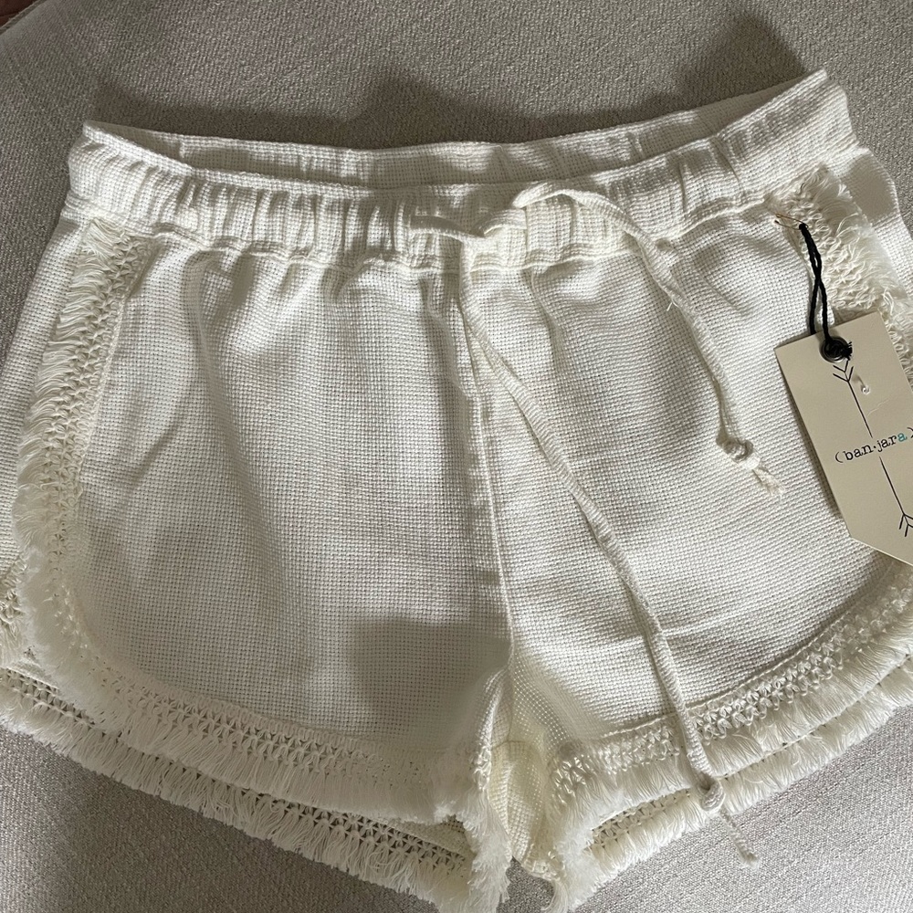 ban-jara Shorts Fringe Outline Elastic Tie Waist Off White Woven Fabric Medium